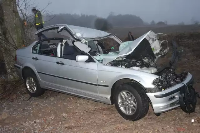 Nowowola Wypadek BMW. 26latek kierował po alkoholu