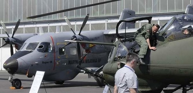 Tradycją spotkań branży na Air Fair jest dzień otwarty dla wszystkich zwiedzających, którzy mogą z z bliska poznać większość typów wojskowych statków powietrznych w Polsce