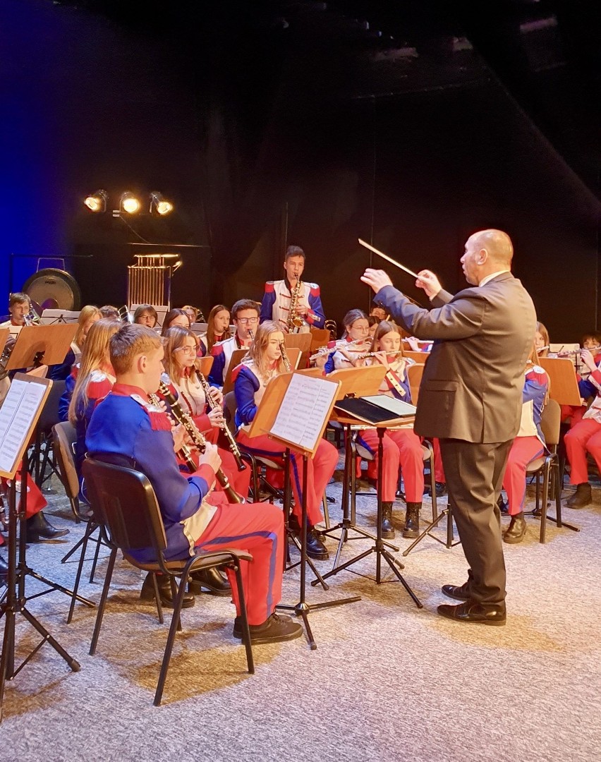 Muzycy orkiestry Grandioso są wdzięczni za hojność słuchaczy Koncertów Noworocznych. "Dziękujemy za Wasze ogromne serce!". Zobacz zdjęcia