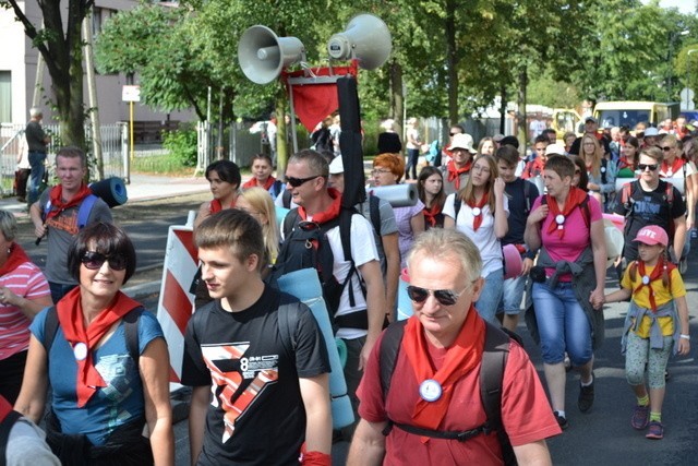 Rybnicka Pielgrzymka na Jasną Górę Wyruszyła