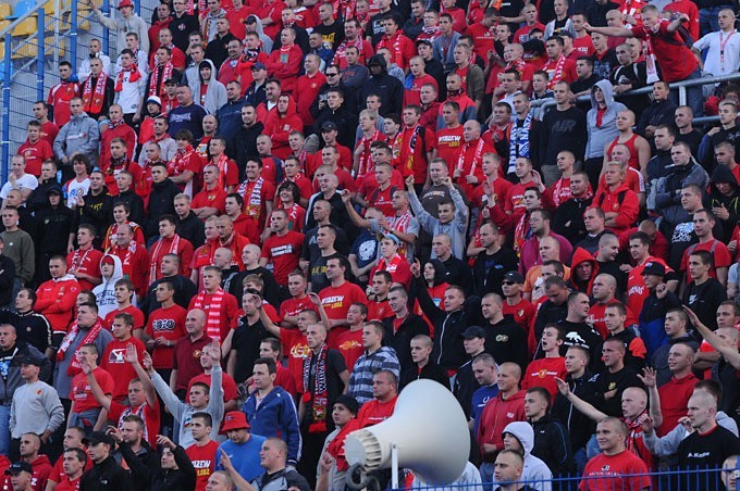 Fotoreportaż z meczu i zadymy na stadionie