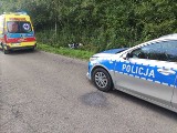 41-letni motocyklista z gminy Markowa wypadł z drogi do rowu. Miał w sobie prawie 3 promile [ZDJĘCIA]
