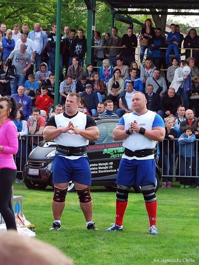 Strongmani w Jaworznie rywalizowali na stadionie Azotanii [ZDJĘCIA]