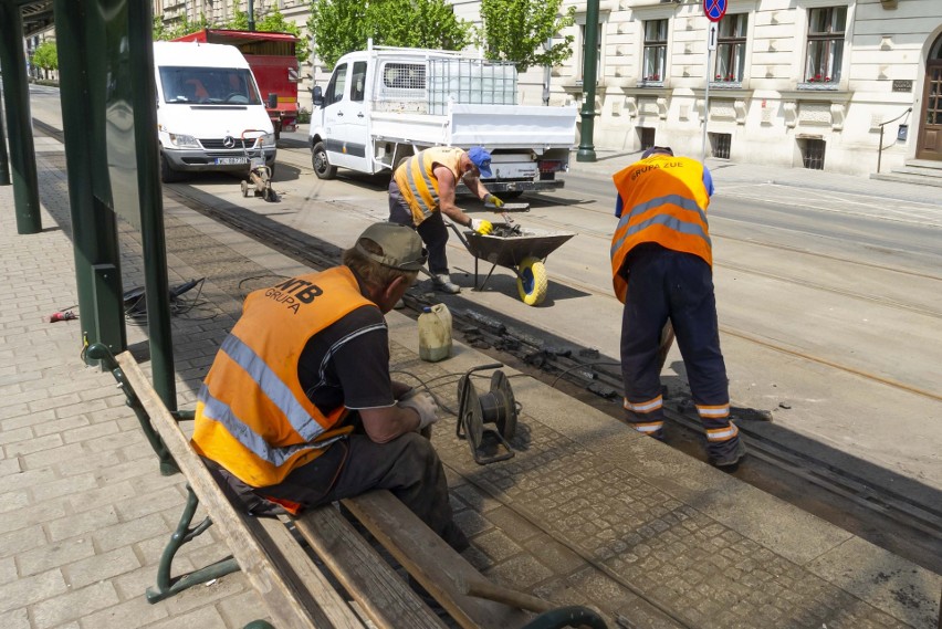 Kraków. Od poniedziałku komunikacja miejska wraca na ul. Basztową