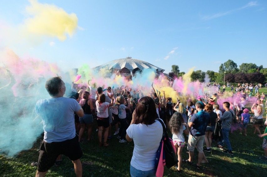 Kolor Fest: Kolorowe święto w parku Kasprowicza