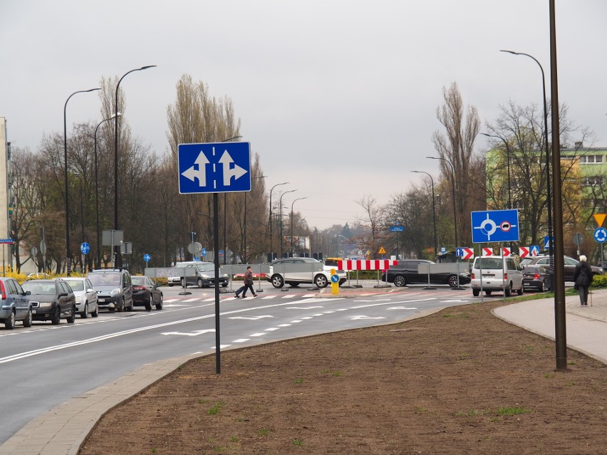 Od wtorku ulica Traktorowa będzie otwarta dla ruchu. 3,5 miesiąca po terminie, ale jest!