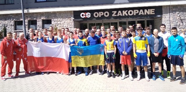 Młodzi pięściarze z Ukrainy wzięli udział w zgrupowaniu, które w ramach pomocy sfinansowało Suzuki Motor Poland.