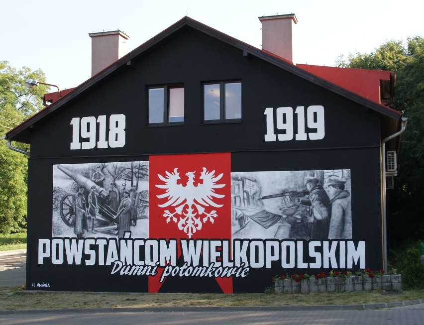 Autorami muralu byli kibice z FC Owińska
