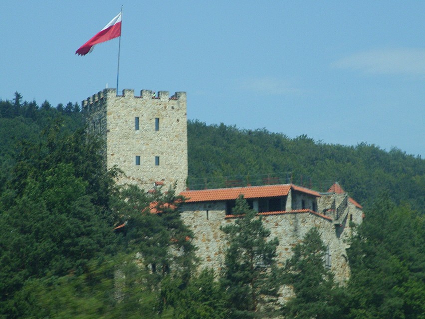 Tak powstał nowy-stary zamek Tropsztyn, który stanowi dziś...