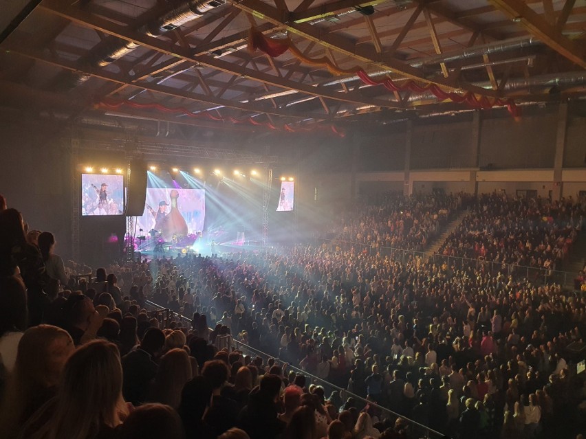 Na koncercie Sanah w Nysie były prawie trzy tysiące osób....
