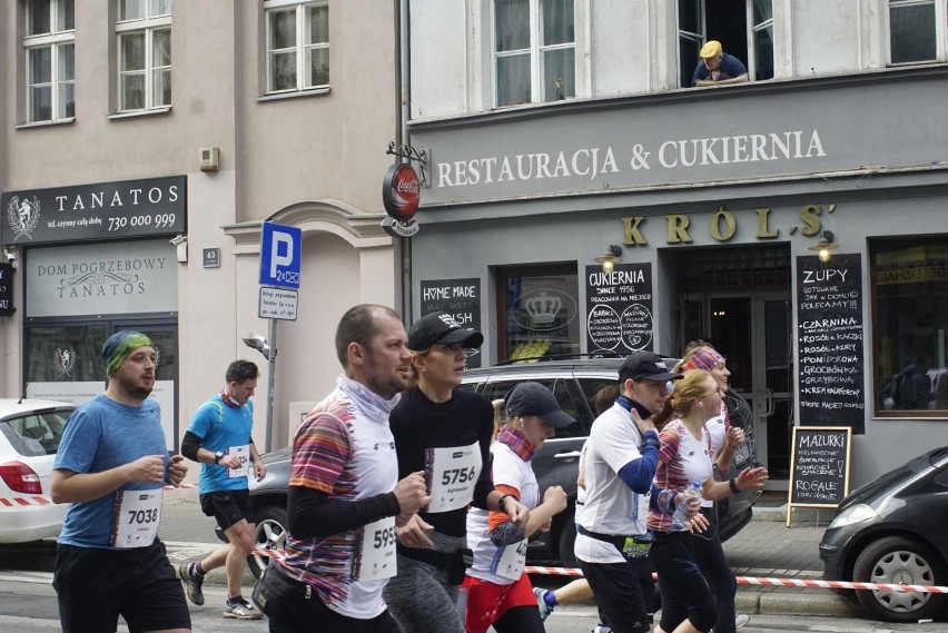 Ulice Poznania w niedzielę znów zapełnią się biegaczami