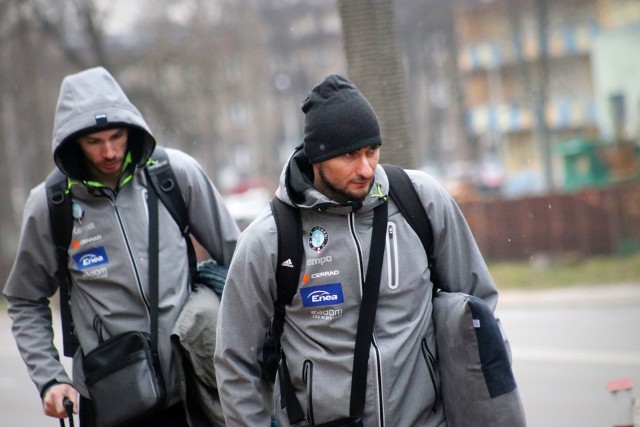 Alen Pajenk (z lewej) i Michał Ruciak, siatkarze Cerradu Enei Czarnych Radom