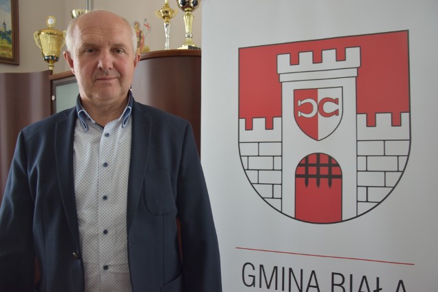 70 lat nto i Radia Opole. Burmistrz gminy Biała Edward Plicko.