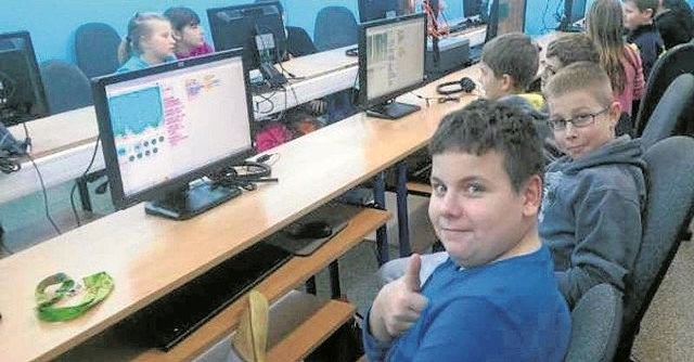 Uczniowie ze Szkoły Podstawowej nr 3 w Zambrowie nie kryją zadowolenia. Nauka programowania może zaowocować w przyszłości