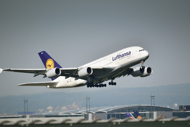 Lotnisko we Frankfurcie uległo awarii. Lufthansa też ma problemy