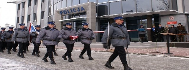 Komenda kosztowała 18,5 miliona złotych.