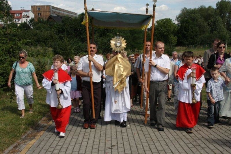 Boze Cialo w parafii bl. Czeslawa w Opolu.