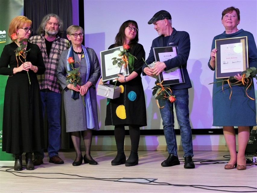 Gala Literacka to okazja do wręczenia pisarzom i poetom...