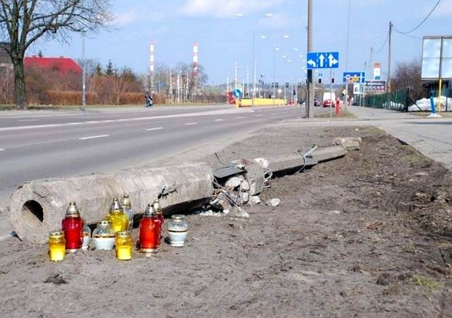 Dwie osoby zginęły w wypadku, do jakiego doszło na ulicy Poleskiej w Białymstoku. Policja szuka świadków.