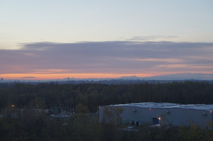 Tatry znów widać w Sosnowcu. Czy powietrze jest czystsze? [ZDJĘCIA]
