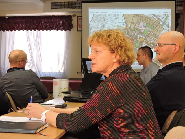 W kwietniu ma zostać uchwalone studium uwarunkowań kierunków rozwoju przestrzennego miasta Przasnysz. Przed klepnięciem dokumentu przez radnych rozgorzała dyskusja dotycząca maksymalnej wysokości przyszłych bloków.