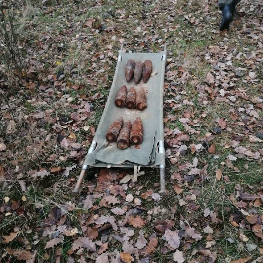 Część pocisków, które saperzy wywieźli we wtorek