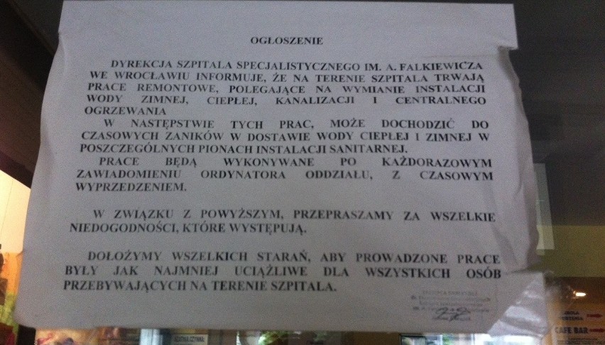 Szpital na Brochowie bez ciepłej wody. Noworodki myją chusteczkami