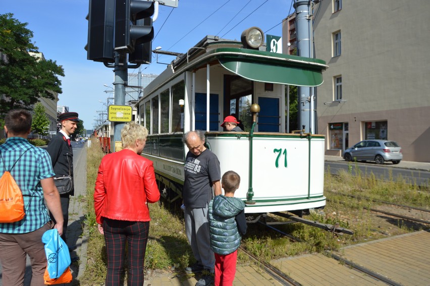 Wystawa taboru tramwajowego na al. Kościuszki! ZDJĘCIA