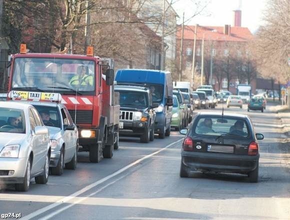 Ulica Poniatowskiego oraz ulica Grunwaldzka na odcinku od ulicy Fabrycznej do wiaduktu zostały zamknięte dla ruchu pojazdów