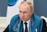 Władimir Putin oferuje pomoc w rozwiązaniu kryzysu na granicy. "Jesteśmy gotowi pomóc wszelkimi sposobami"