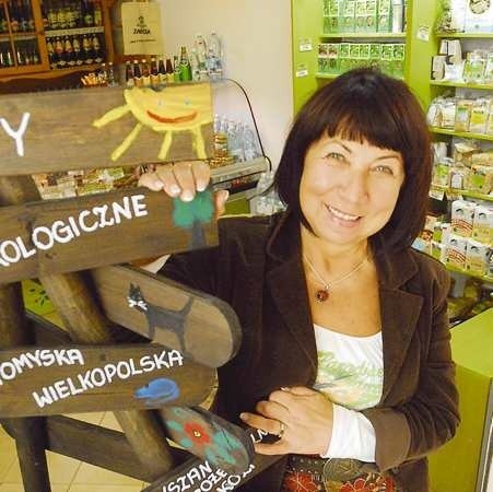 Maria Klajda od kilku lat prowadzi w Gorzowie Wlkp. dwa sklepy z ekologiczną żywnością i produktami regionalnymi. Dorabia w ten sposób do nauczycielskiej emerytury.
