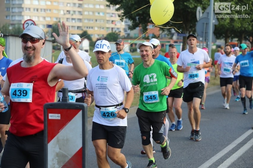 Maraton Szczeciński 2018: pół tysiąca biegaczy! [DUŻO ZDJĘĆ, WIDEO]