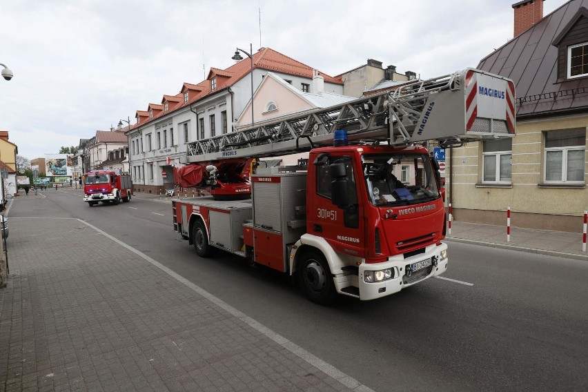 Białystok. Międzynarodowy Dzień Strażaka 2019. Przejazd wozów strażackich ulicami miasta [ZDJĘCIA]