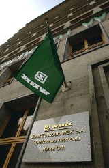 BZ WBK przejmuje Kredyt Bank. Co to znaczy dla klientów?