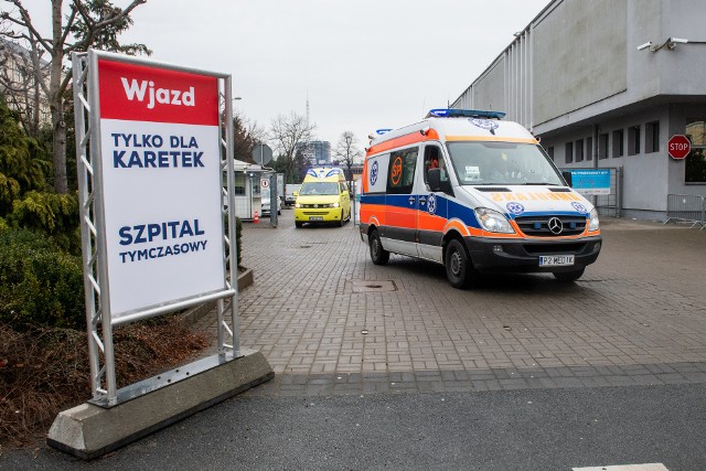 Szpital tymczasowy na terenie Międzynarodowych Targów Poznańskich gotowy na przyjmowanie pacjentów już od wtorku, 2 listopada