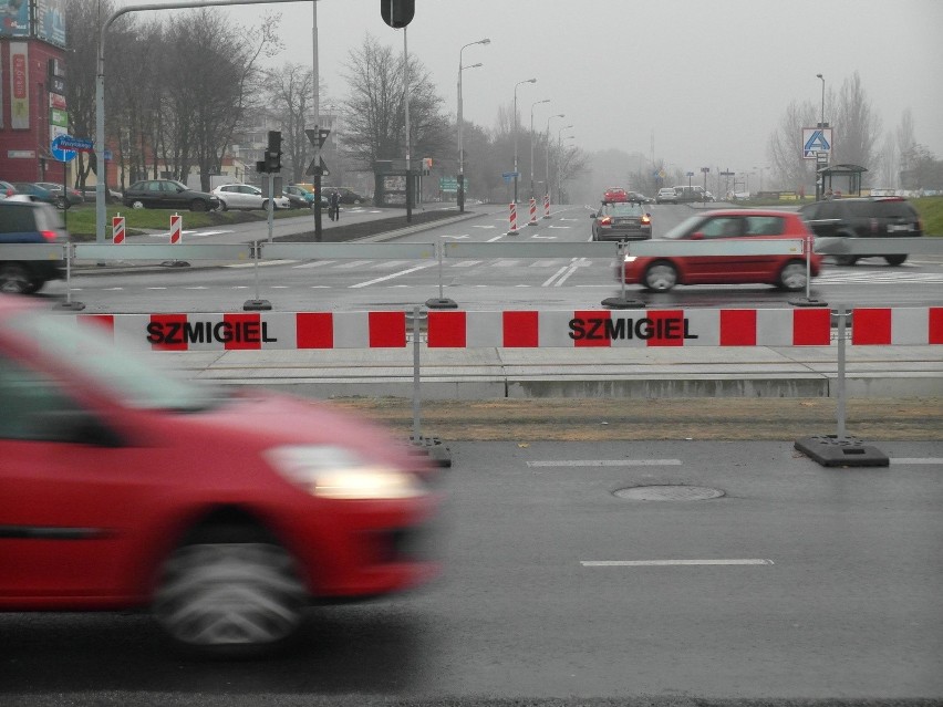 Prace drogowe na Armii Krajowej trochę się przedłużą