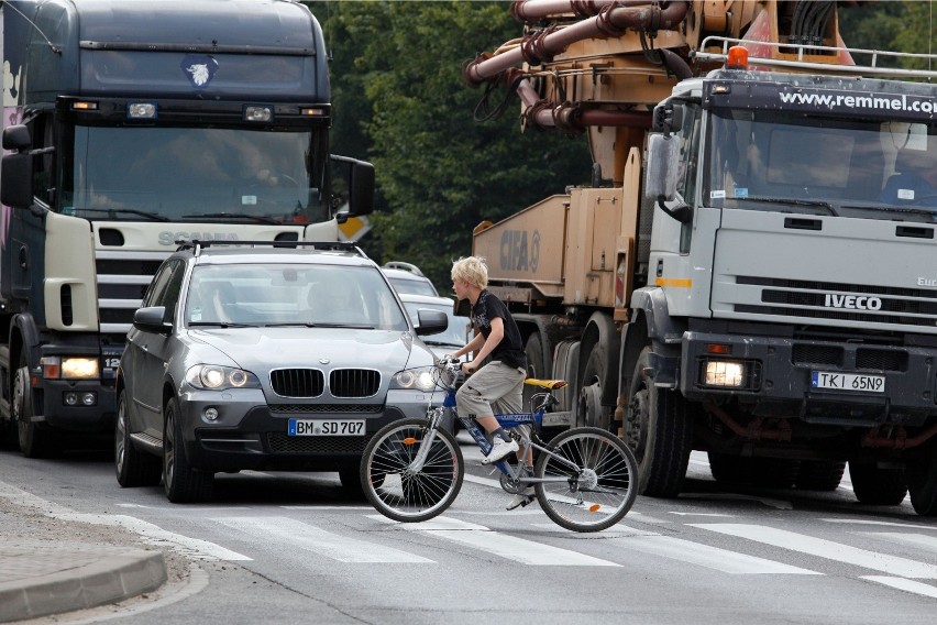 Zakaz wjazdu aut z silnikiem Diesla do centrów miast w Polsce! Od kiedy? Poznaliśmy termin