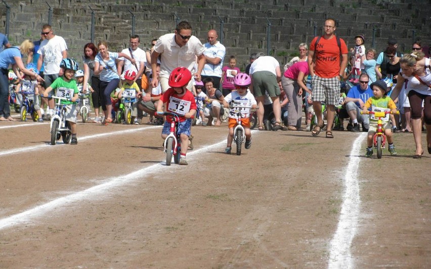 Wyścigi rowerkowe Głosu rozpoczęły najmłodsze, trzyletnie...