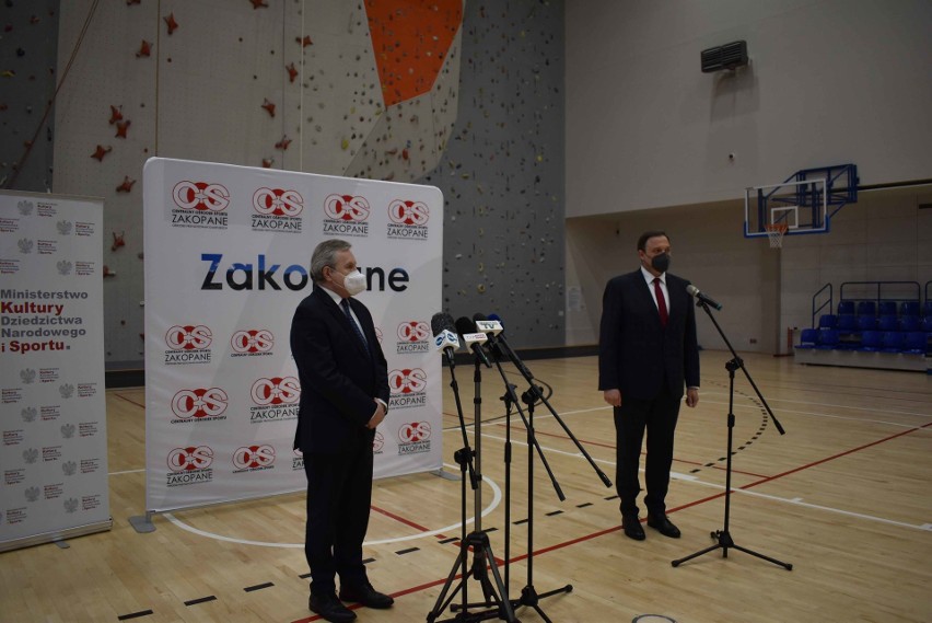 Minister Gliński w Zakopanem: będzie muzeum taternictwa i przykryty tor lodowy