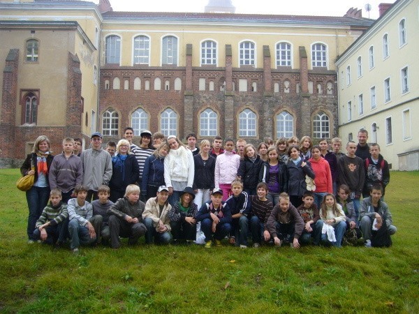 Pamiątkowe zdjęcie uczestników polsko-niemieckiego projektu
