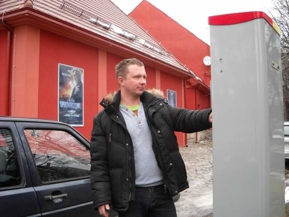 Pan Łukasz wykupił bilet parkingowy przy kinie jako jeden z ostatnich. W piątek 9 stycznia przed 15 parkometr zniknął.