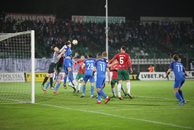 Zagłębie Sosnowiec - Puszcza 3:5.Zobacz kolejne zdjęcia. Przesuwaj zdjęcia w prawo - naciśnij strzałkę lub przycisk NASTĘPNE