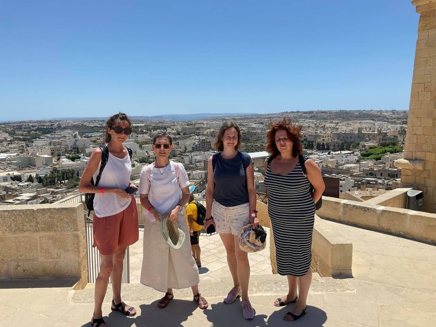 Wakacyjna nauka połączona ze zwiedzaniem nie tylko dla uczniów. Nauczycielki z Opatowa szkolą się na Malcie (ZDJĘCIA)