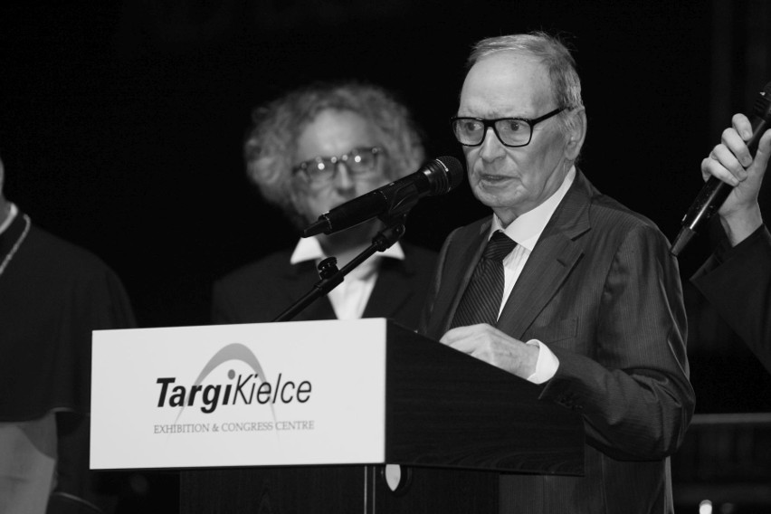 Nie żyje Ennio Morricone. W 2012 gościł w Kielcach. Andrzej Mochoń, prezes Targów Kielce ujawnia niezwykłe kulisy pobytu [ZDJĘCIA]