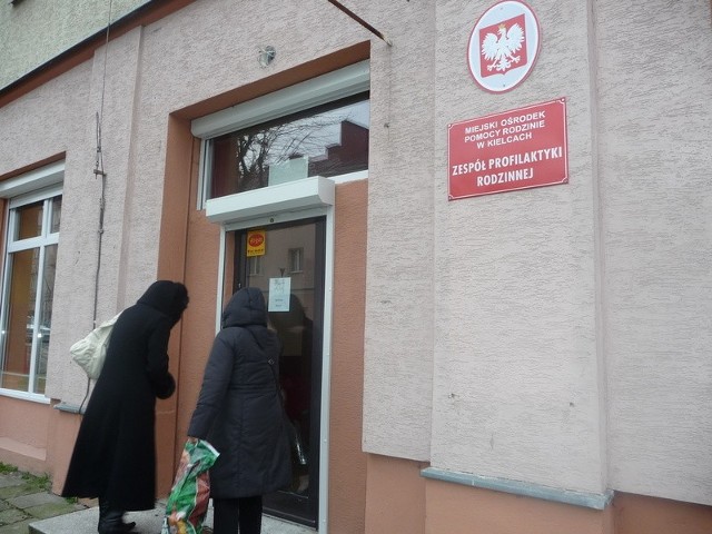 Do ośrodka  mieszczącego się w Kielcach przy ulicy Wiśniowej 4 może wejść każdy kto ma problem z dzieckiem.