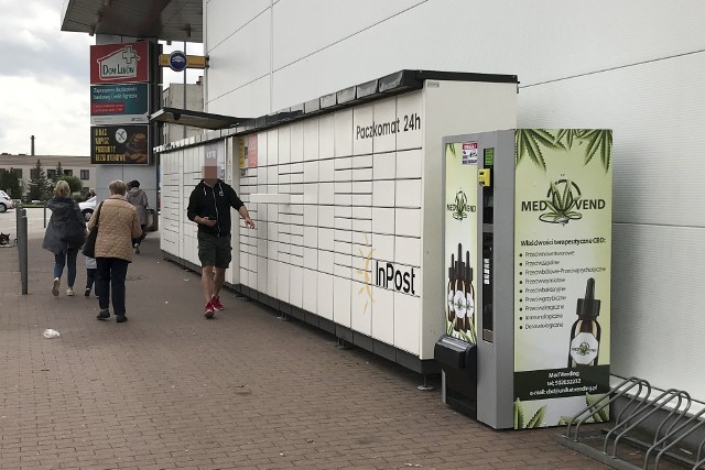 Pod marketem w Słupsku stanął automat, w którym można kupić jointy