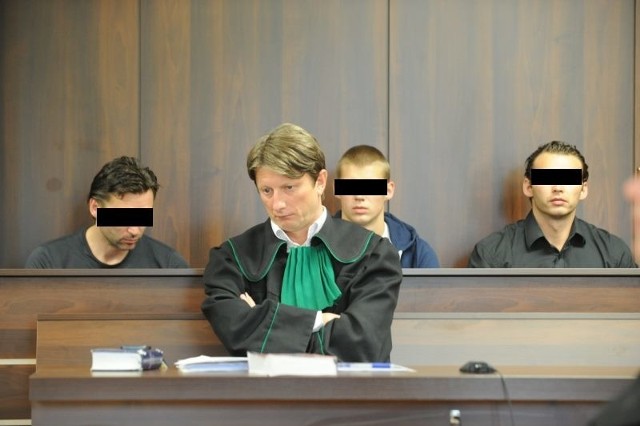 W procesie oskarżonych jest 6 mężczyzn z rejonu Głubczyc.