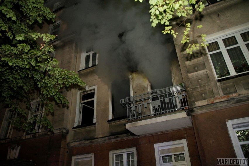 Pożar mieszkania w kamienicy przy ulicy Kościuszki w Opolu.