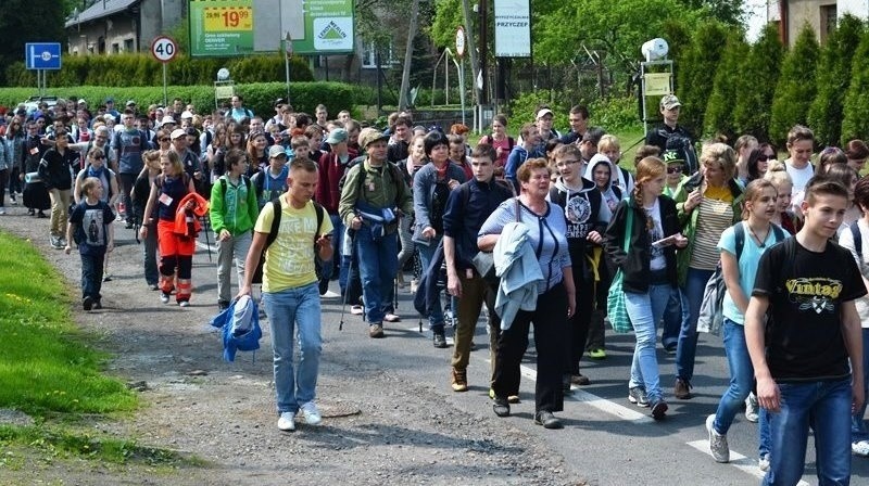 Pielgrzymka z Bielska-Białej do Łagiewnik już w drodze [ZDJĘCIA]