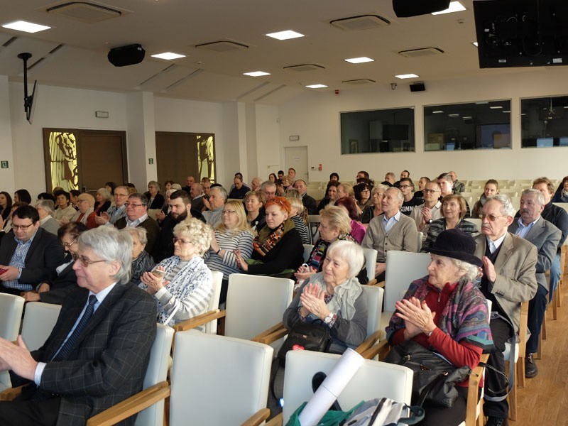 Dwadzieścia osób zdobyło odznaki Przyjaciela Krakowa z Pawim Piórem